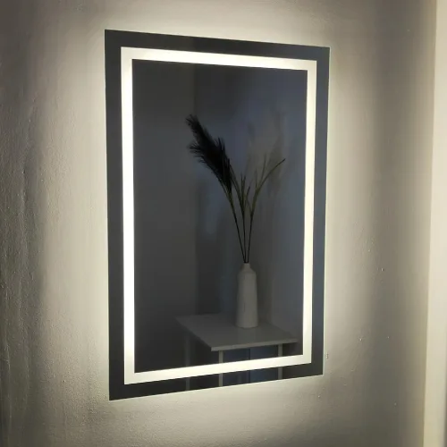 Espejo rectangular con marco LED - Córdoba